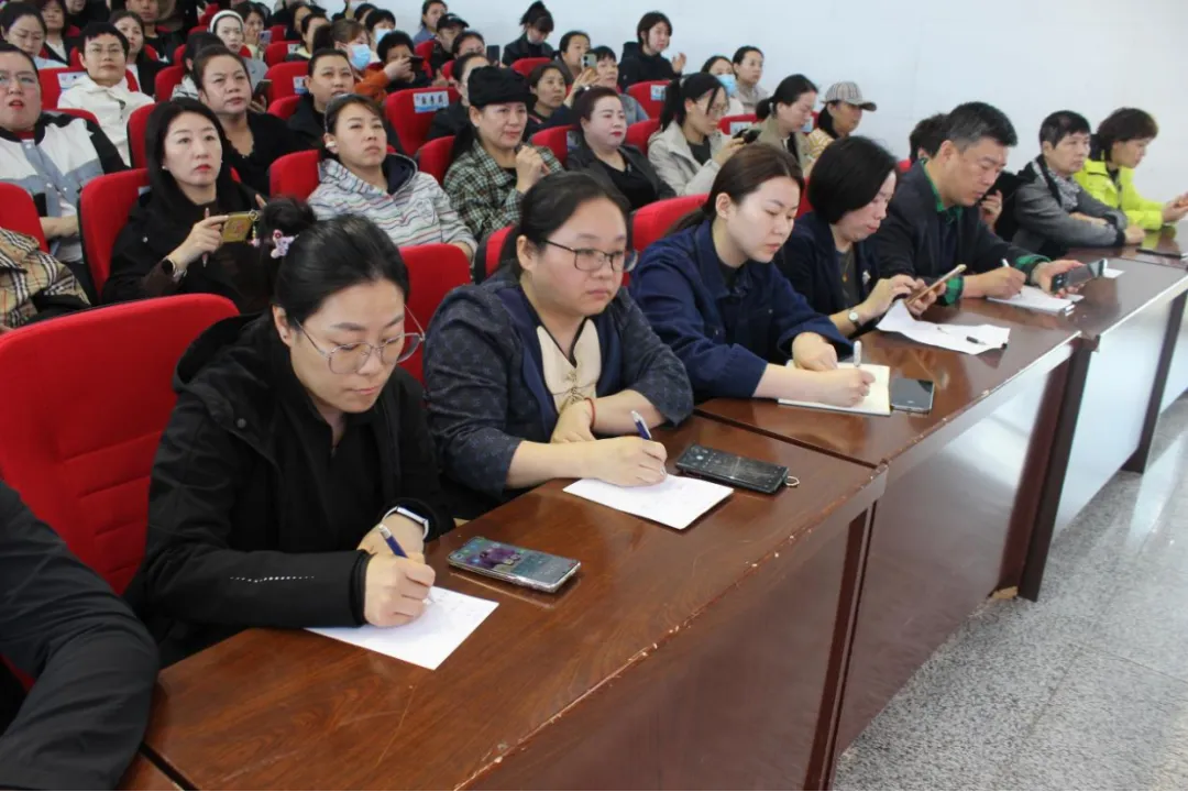 聚焦中考改革 明晰报考方向——第三十二中学中考政策解读专题家长会圆满召开 第16张