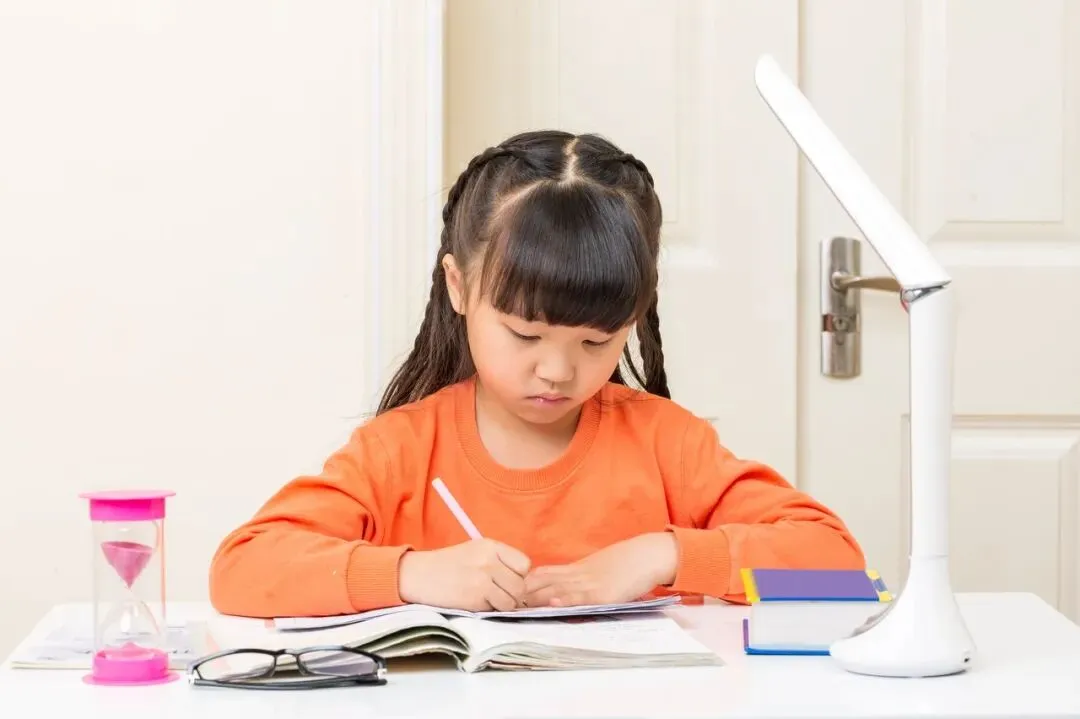 全国中考分流真相:不是5:5,是普职7:3,分水岭该怎么选? 第1张