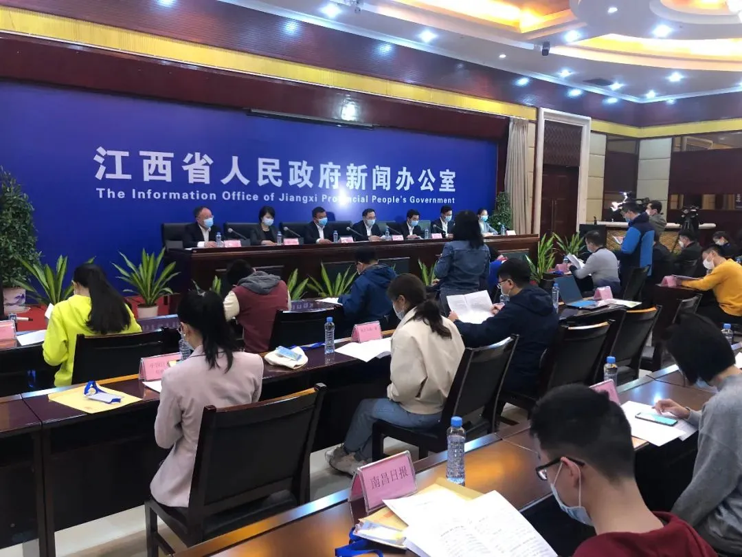 @会昌学子!江西中考延期1个月!还有这些考试时间敲定!速看! 第1张