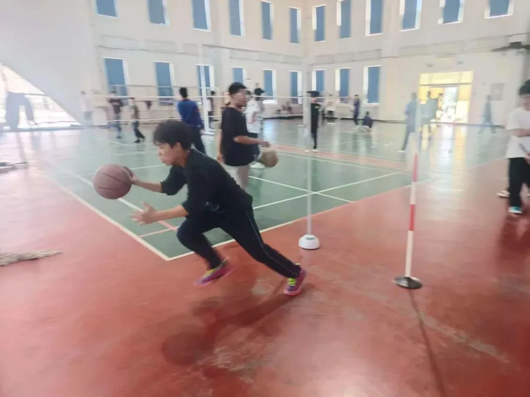 【阳光体育】阿巴嘎旗中学初三年级体育模拟考试圆满落幕 第6张