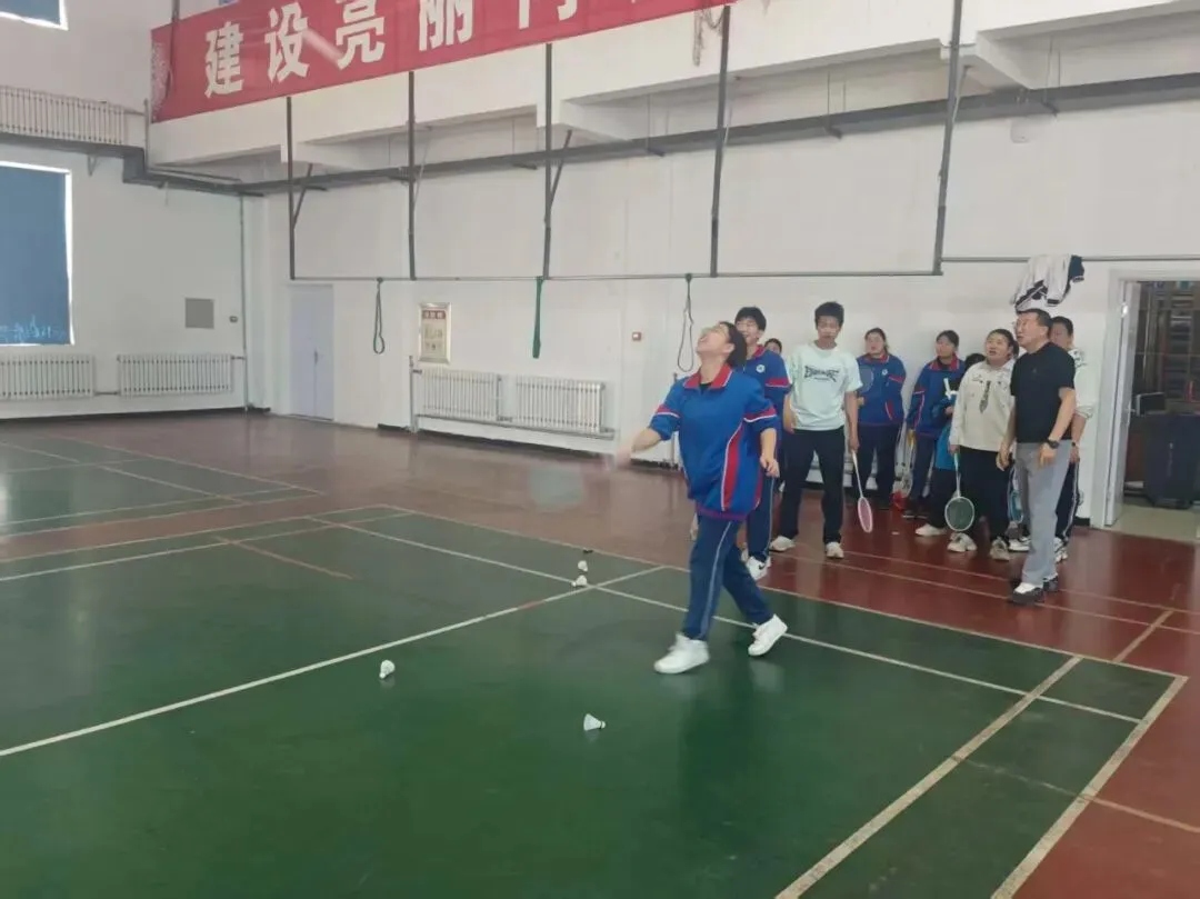 【阳光体育】阿巴嘎旗中学初三年级体育模拟考试圆满落幕 第15张