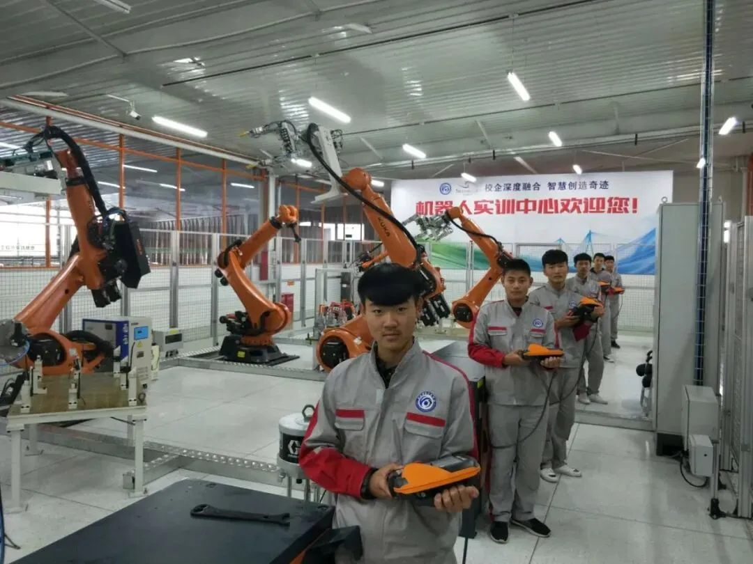 中考低分学子福利来啦!上这所学校“逆袭”上好大学!明日10:00直播! 第5张