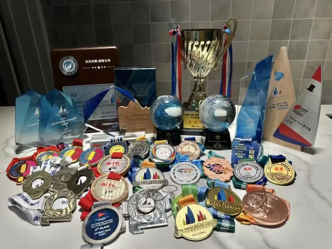 备战中考不辍帆影,罗湖少年乘风破浪!——翠初少年张澄省运会帆船赛勇获团体第三名 第8张