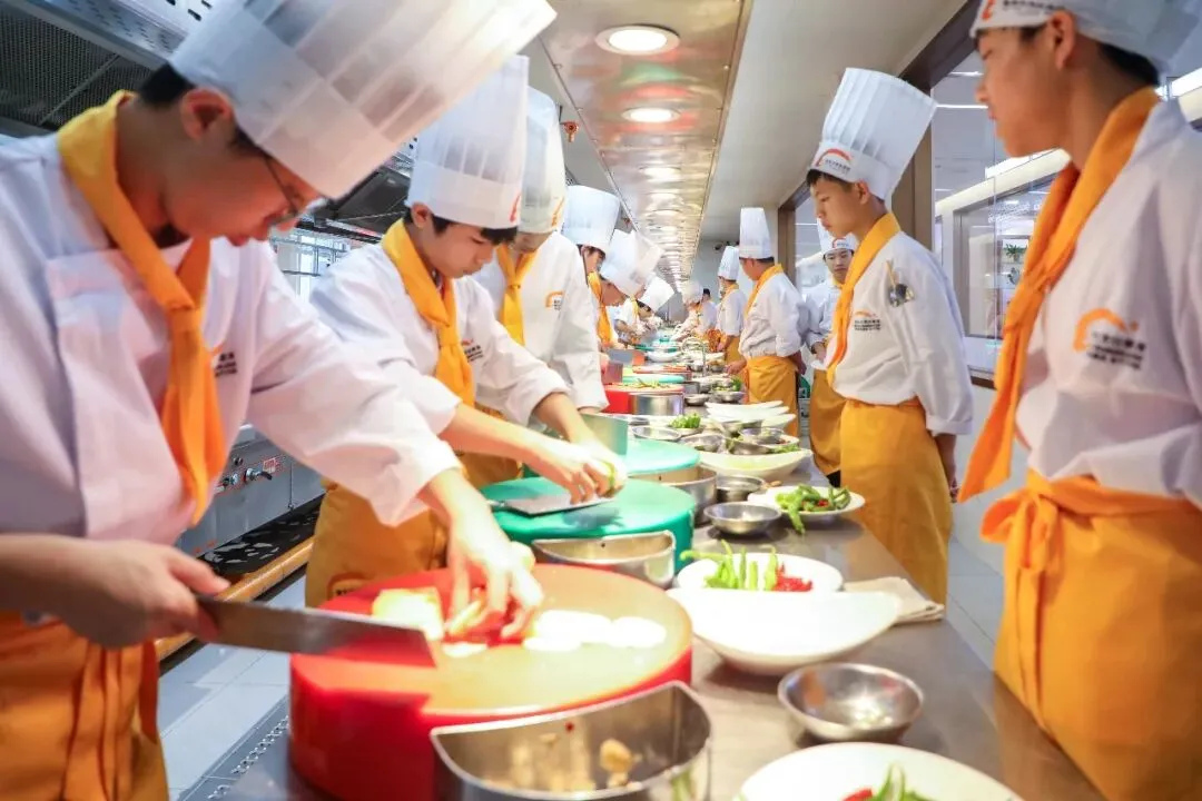 中考在即成绩不理想?五一来江西新东方规划技能路 第10张