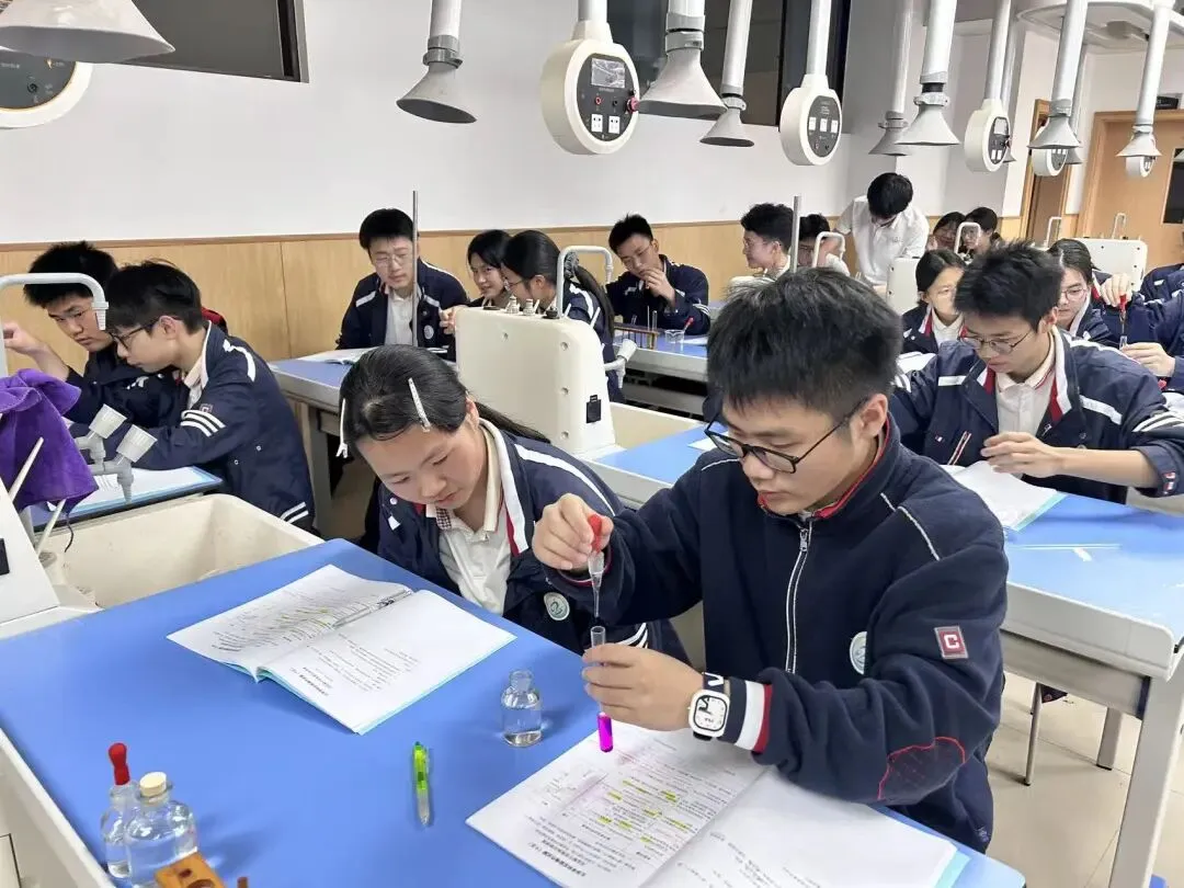 精准发力备两考 硬核护航赴中考|大竹县美浩实验学校初三体考、实验考备考纪实 第18张