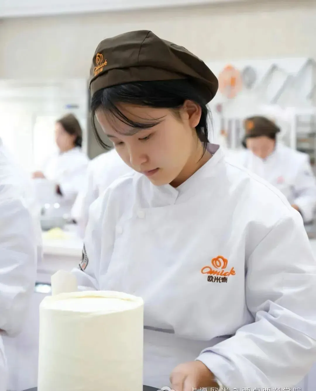 别等中考落榜才追悔莫及!初中生另有一条优质出路,福州欧米奇学技能,此刻知晓正当时! 第13张