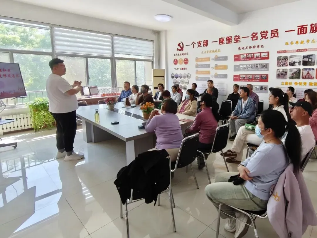 党建引领聚合力,志愿护航助中考——我校与柳毅社区携手举办“教育公益志愿服务进社区”备考指导活动 第2张