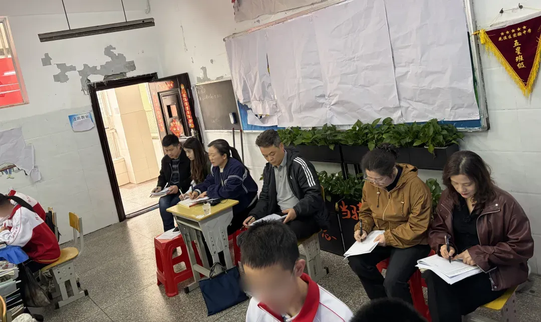 深耕好课堂 聚力备中考——花溪区实验中学第十一届 “好课堂” 九年级同课异构精彩开讲 第11张