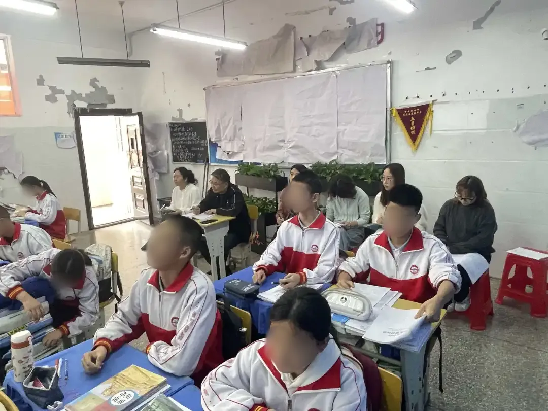 深耕好课堂 聚力备中考——花溪区实验中学第十一届 “好课堂” 九年级同课异构精彩开讲 第21张