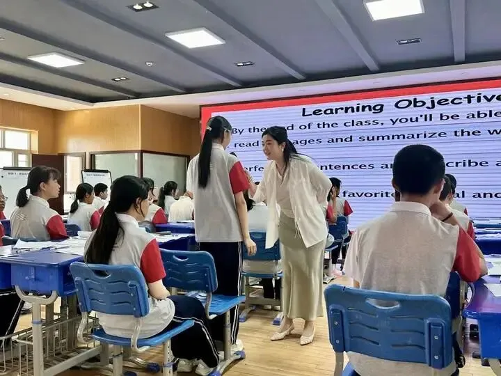 精研英语 决胜中考——2026年巴州初中英语中考复习备考研讨活动 第7张