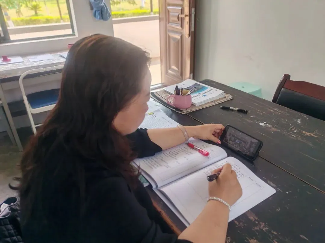 【名师工作室】云南省付有萍工作室中考开展名著复习研讨活动 第5张