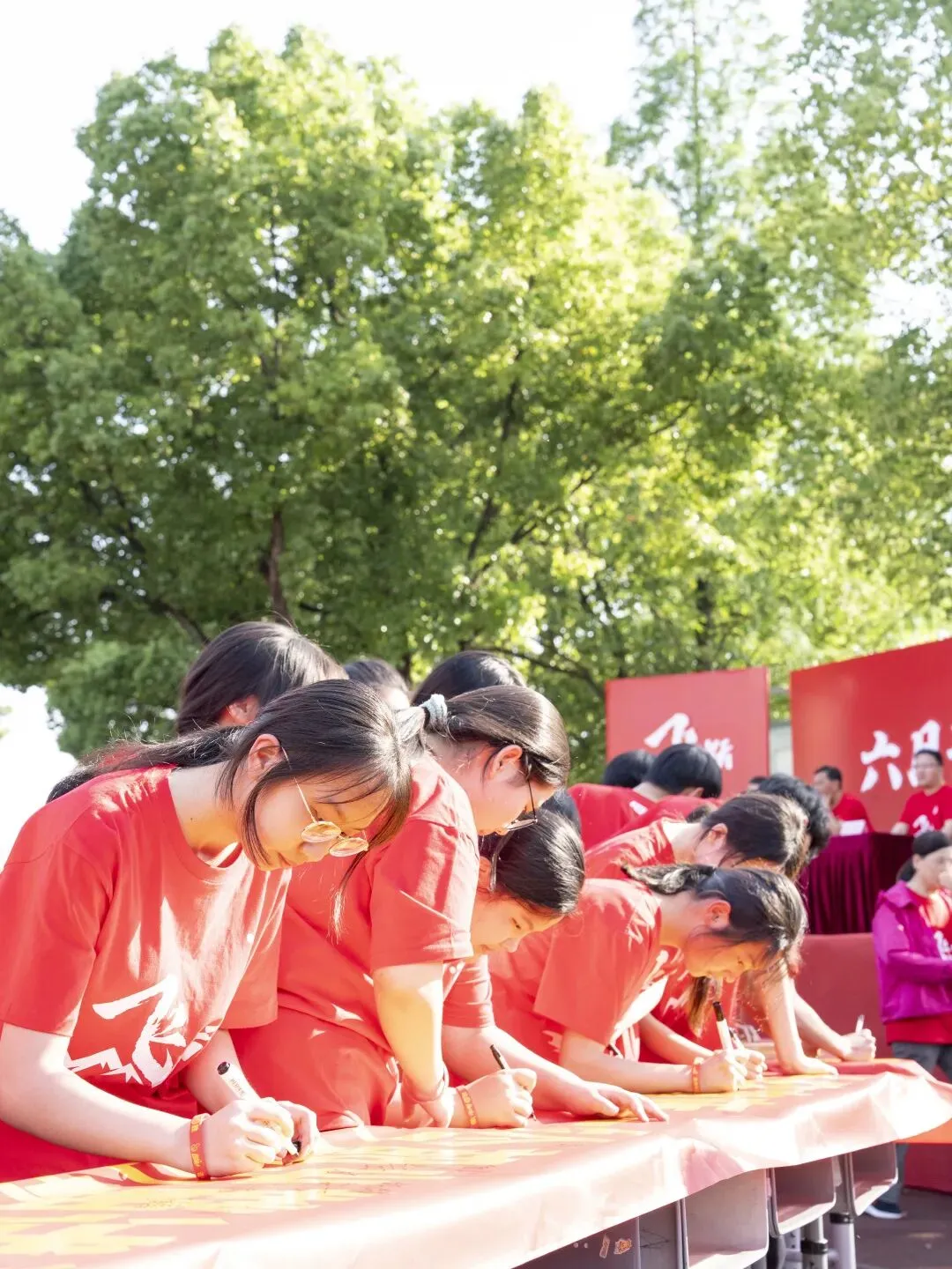 金华市第十七中学中考动员大会暨“六月试锋芒 青春正飞跃”中考倒计时五十天誓师大会 第49张