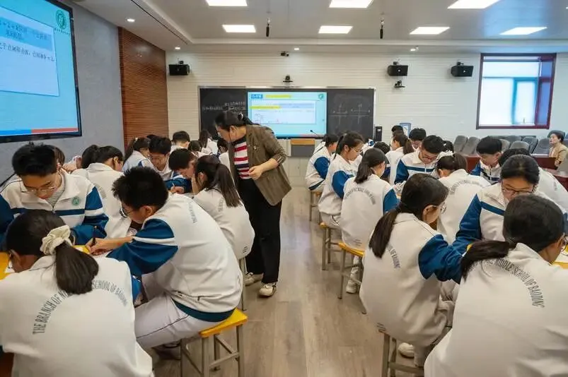 共研中考新趋势,携手提质促发展!保定二中分校与保定十七中开展跨校学科联席教学研讨! 第9张