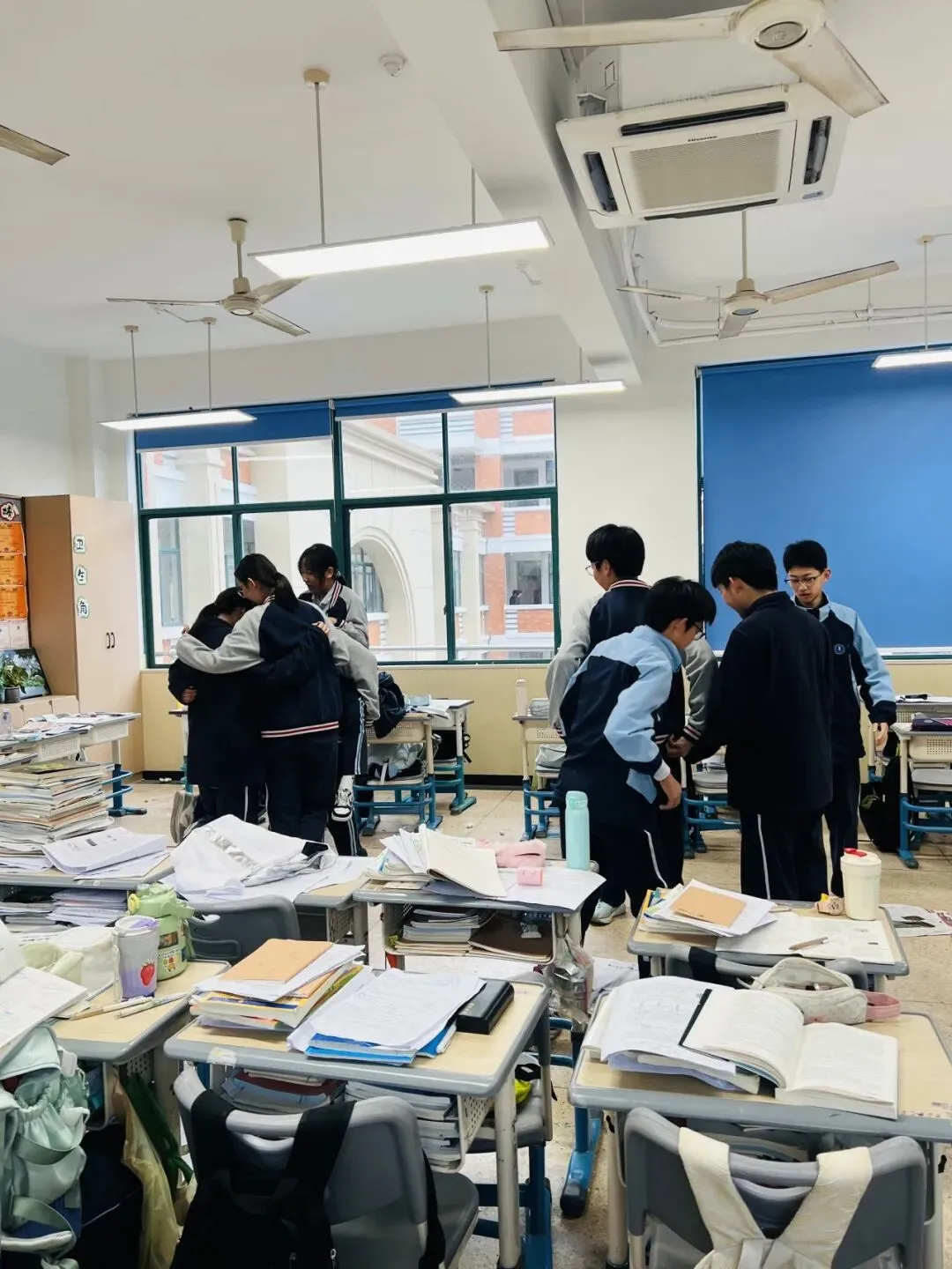 【助力中考】凝心释压,逐光前行——九年级青春心灵赋能拓展活动 第25张