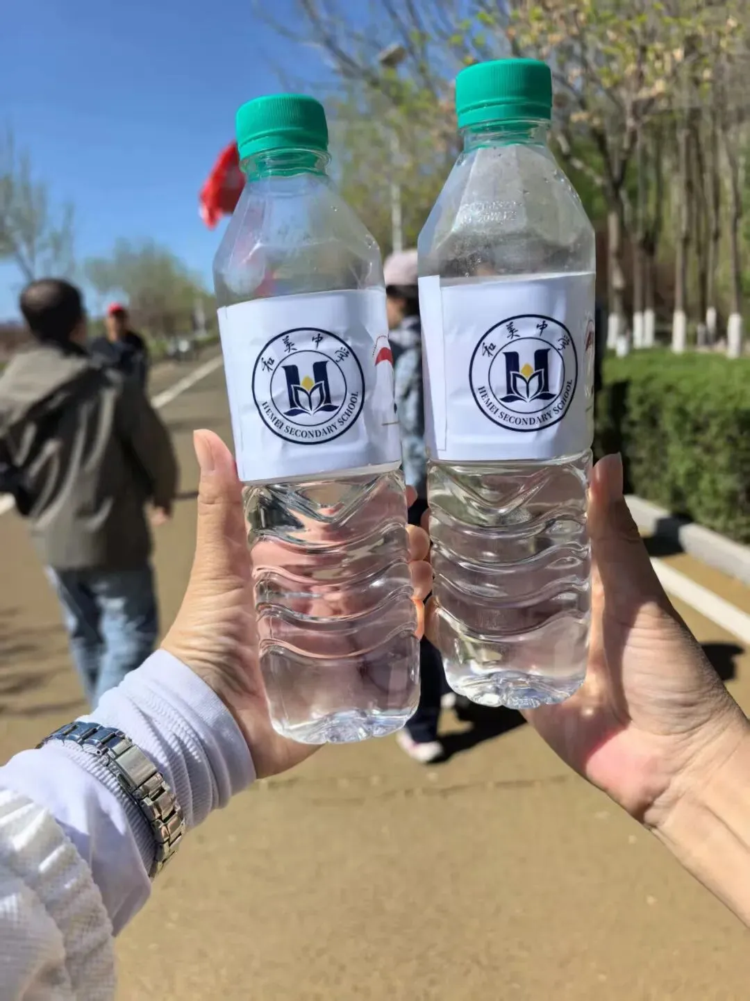 扬五四精神踏歌远行,以少年意气决胜中考——赤峰二中和美分校初三远足活动圆满落幕 第11张
