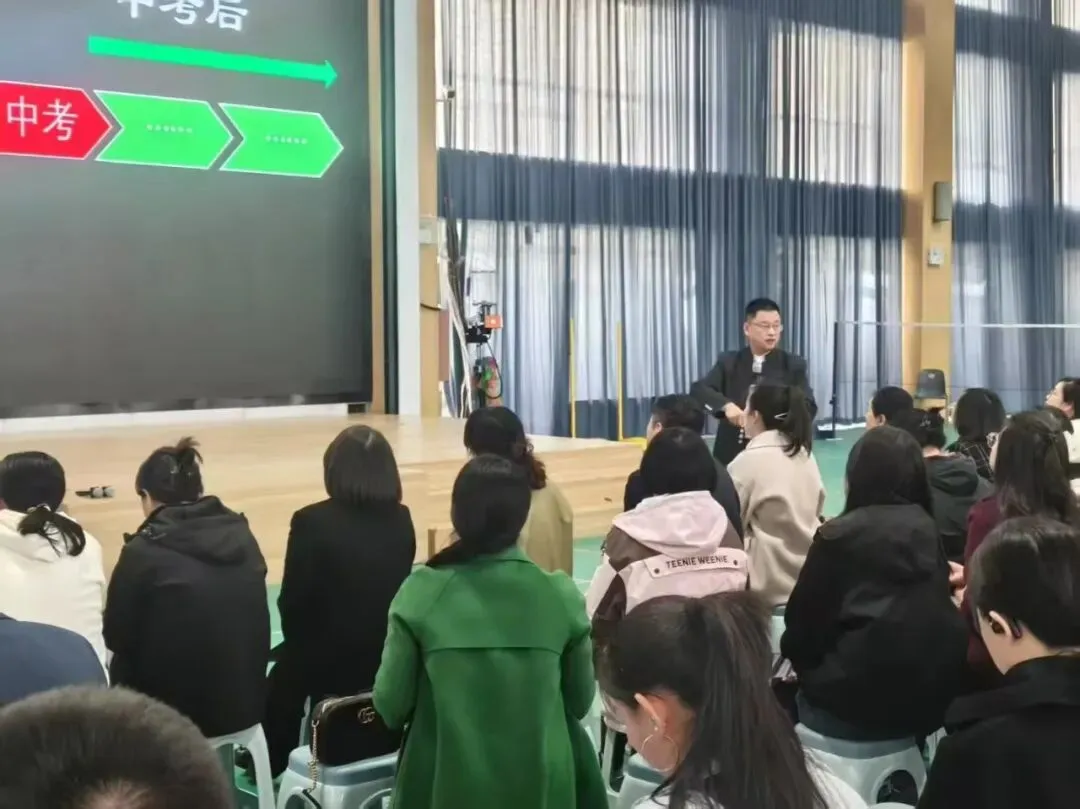 儿子中考,内蒙一妈妈焦虑不安,“神队友”却让她瞬间释怀! 第12张