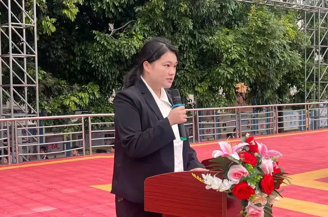 高三惠州市模拟考试暨高一高二期中考试总结表彰大会 第19张