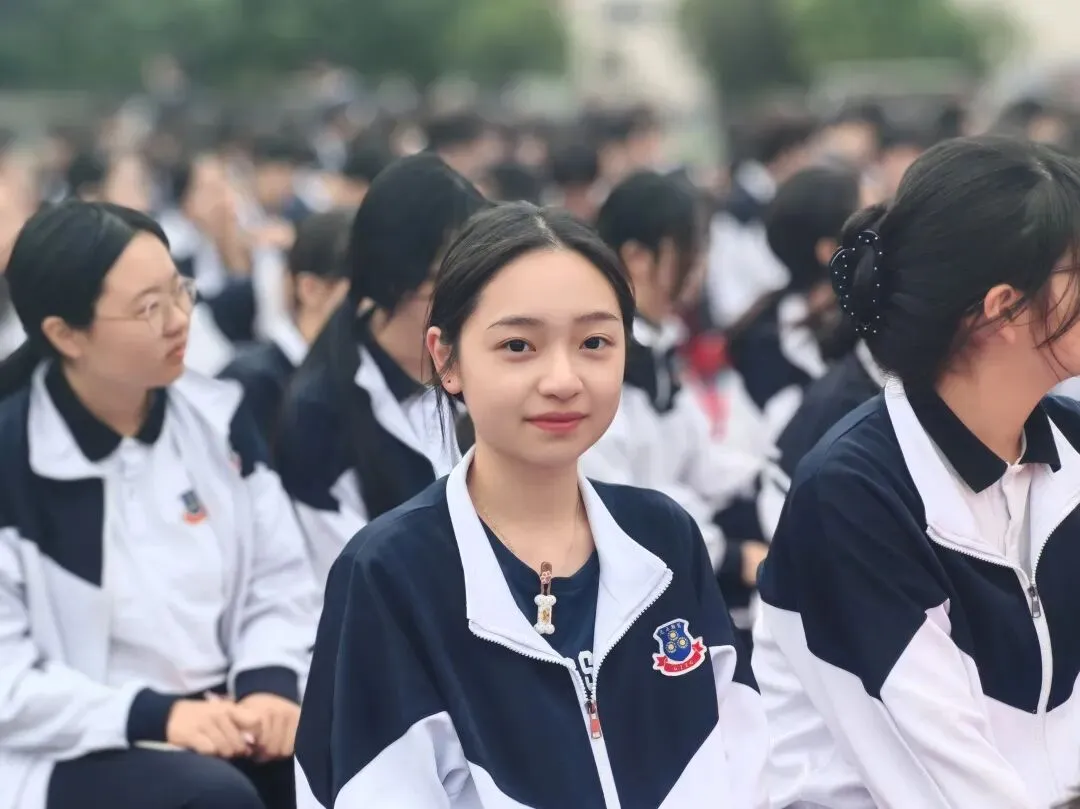 高三惠州市模拟考试暨高一高二期中考试总结表彰大会 第72张
