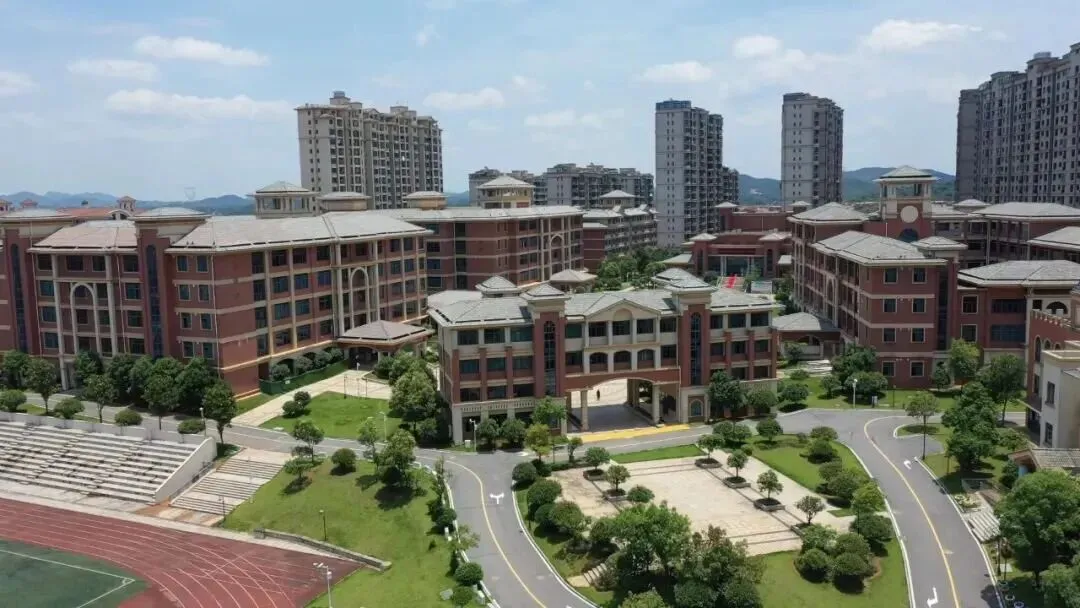 长沙公办中职中考落榜生择校 学技术稳就业好出路 第2张