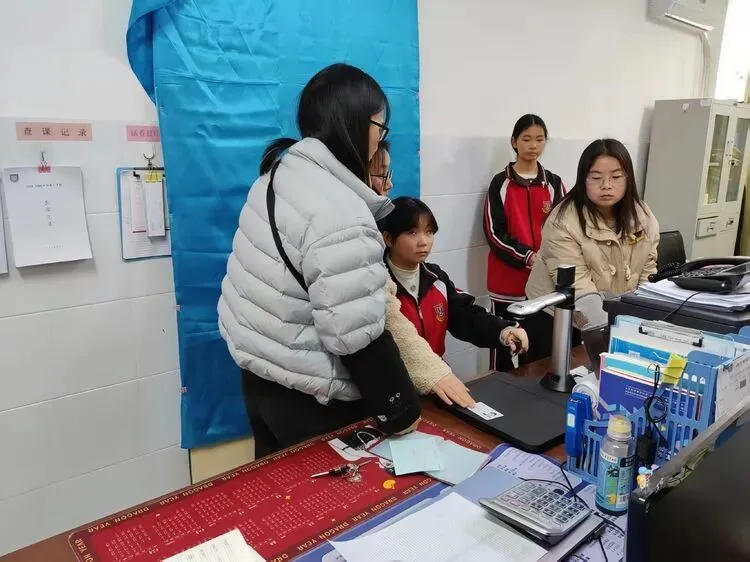 致中考学子的一封信——别让手机偷走中考机会 第14张