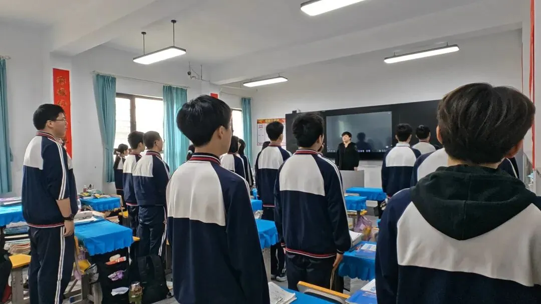 中考不是唯一出路,选对学校,孩子照样上本科! 第2张