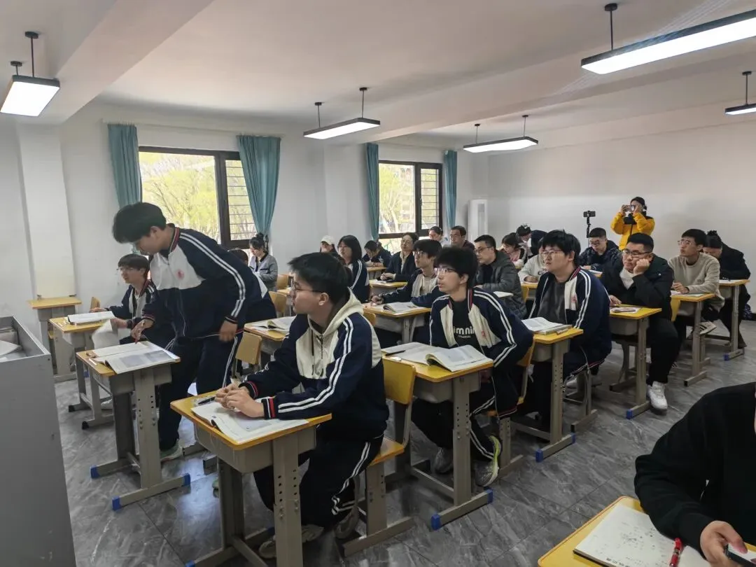 中考不是唯一出路,选对学校,孩子照样上本科! 第4张