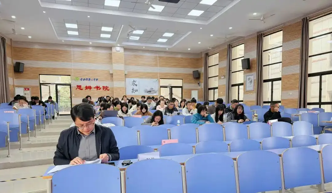 高三年级召开第二次模拟考试学情分析 第10张