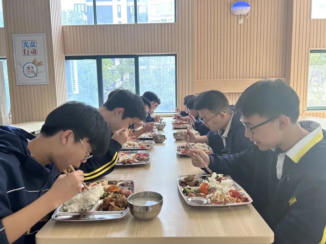 平凡中考起点,也能稳步逆袭!这位高三生真实日记,戳中无数家长 第7张