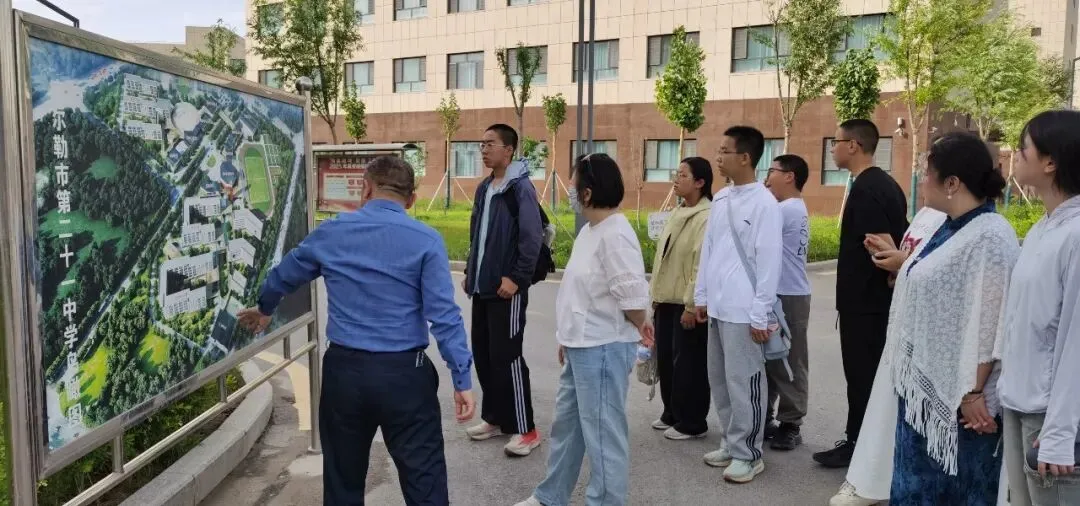 走进理想高中,蓄力中考冲刺| 探索生涯初三学子走进库尔勒市第二十一中学,坚定追梦目标 第1张