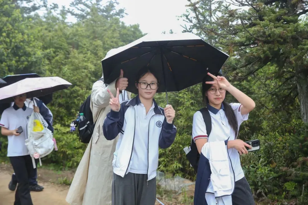 远足磨壮志 中考创辉煌 —— 2026年鲍田中学大罗山励志远足 第35张