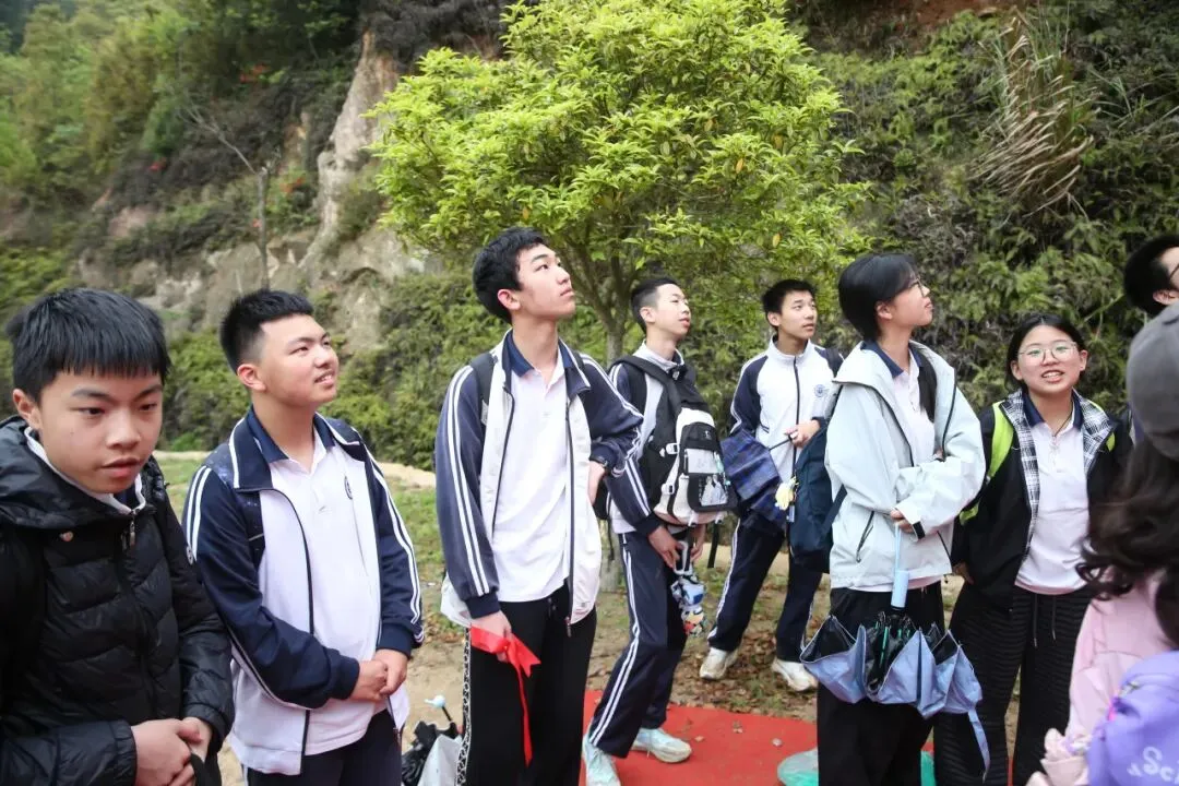 远足磨壮志 中考创辉煌 —— 2026年鲍田中学大罗山励志远足 第65张