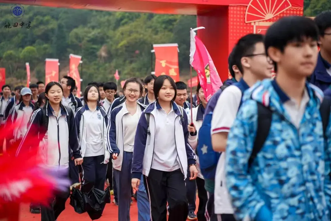 远足磨壮志 中考创辉煌 —— 2026年鲍田中学大罗山励志远足 第73张