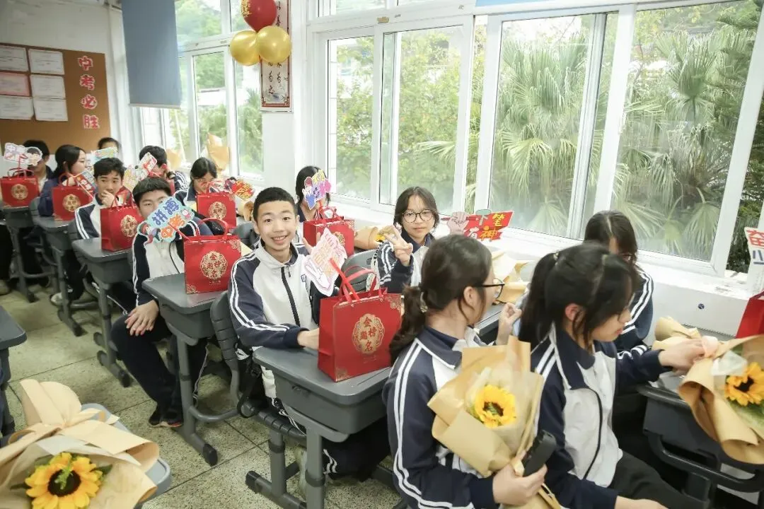 远足磨壮志 中考创辉煌 —— 2026年鲍田中学大罗山励志远足 第89张