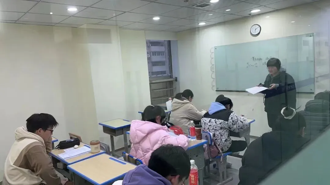 直接分享!2026成都初三二诊试卷+答案【电子版】,拿回去自测~ 第56张
