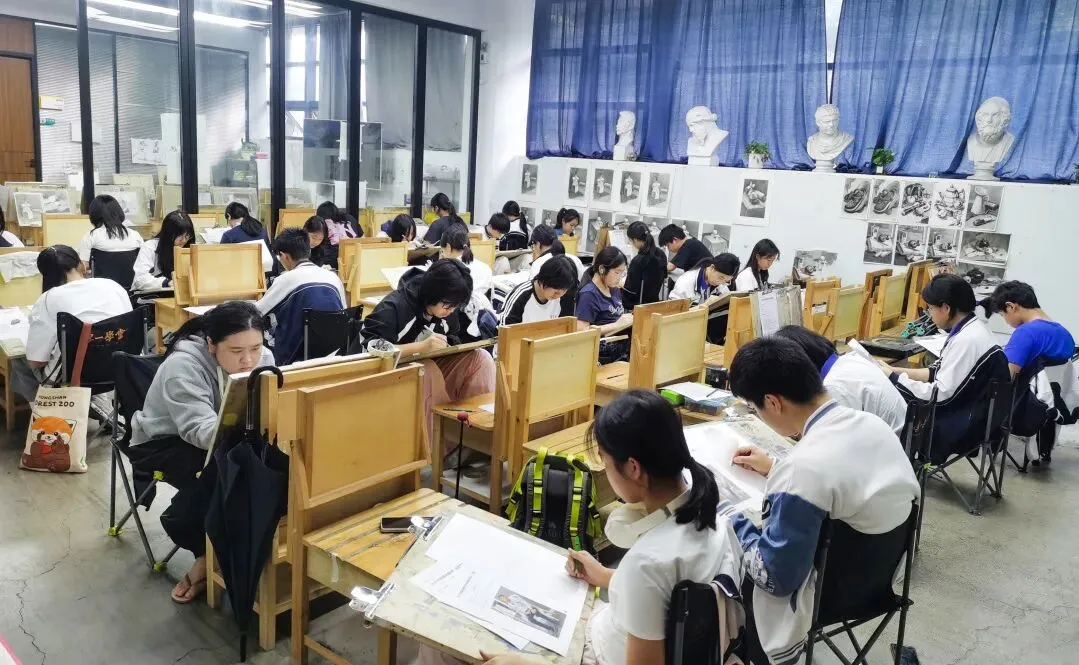 深圳市自主招生美术模拟考试-知上艺术教育考点考试圆满结束 第12张