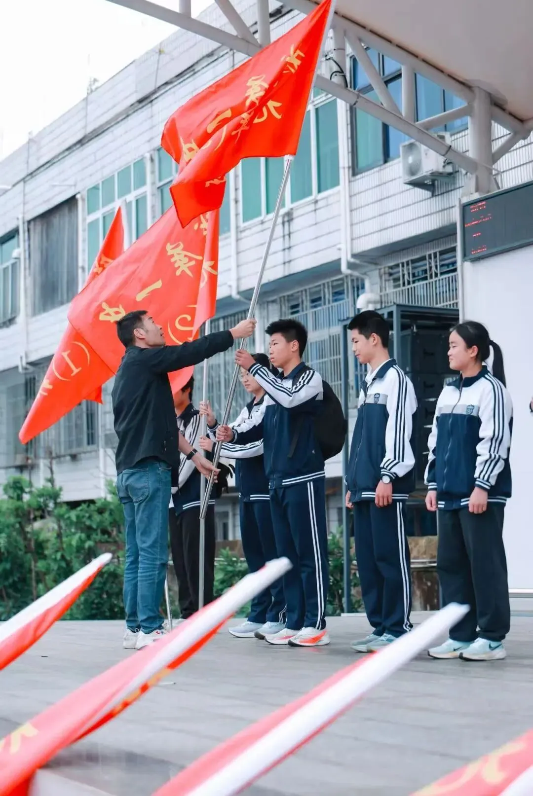 春光伴成长  蓄力赴中考 第8张