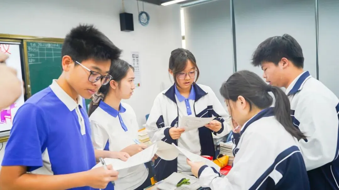 教师札记:高二物理检测试卷讲评反思 第6张