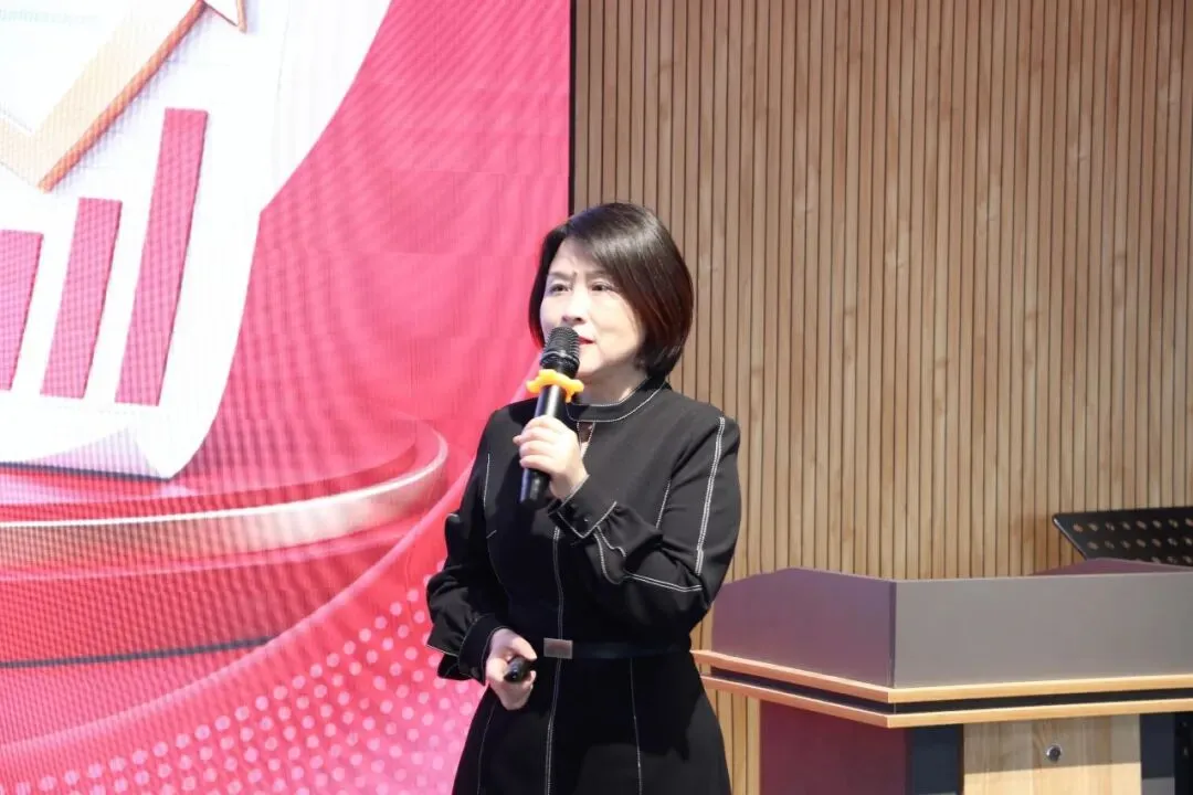 复盘凝智,蓄力冲刺丨我校召开中考一模成绩分析会 第4张
