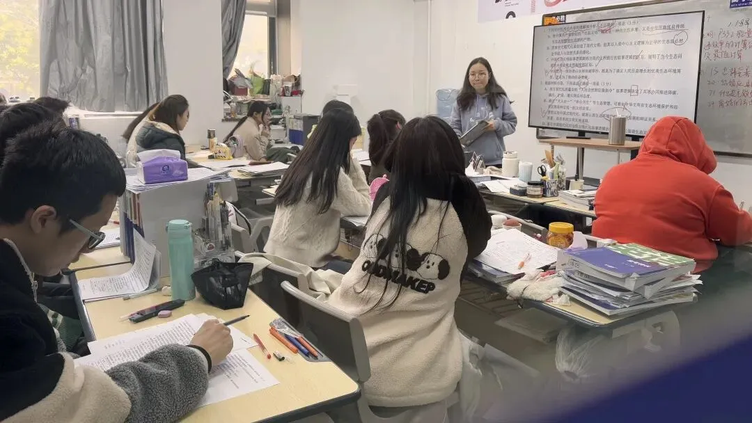 中考倒计时50天拒绝陪跑|初三最后冲刺,基础一般的真别在大班死磕了! 第3张
