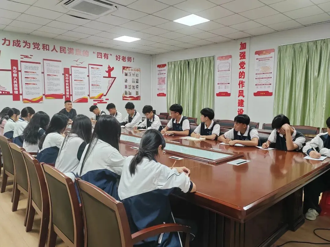 中考失利?就读惠州市华洋科技职业技术学校,圆大学梦(附2026招生简章) 第41张