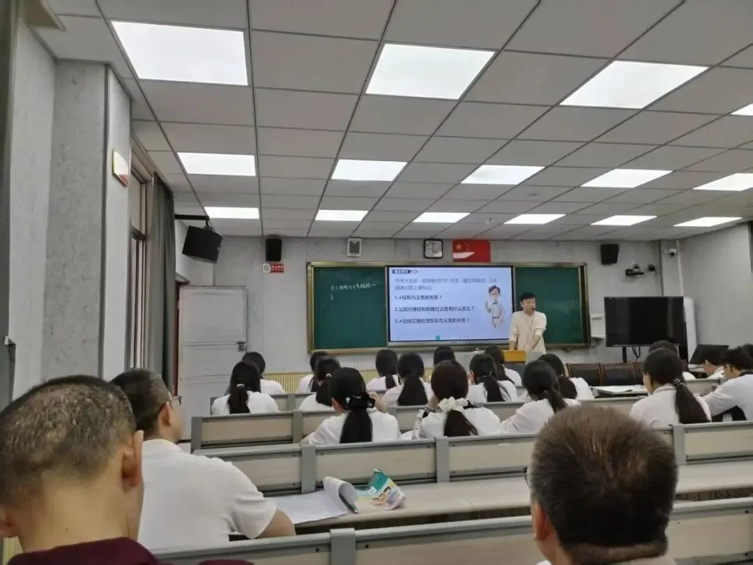 同课异构研课堂,凝心聚力备中考|东陇、神泉教研片区暨教育集团同课异构系列教研活动 第3张