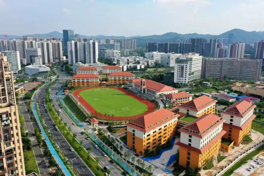 TA凭什么是25年中考第四批录取最高分学校 第6张