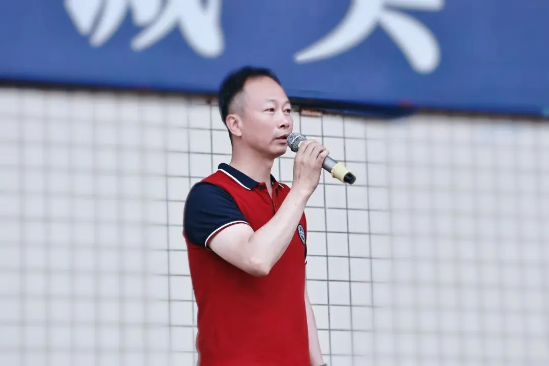 厉兵秣马 枕戈待旦 鏖战迎中考 | 南充一中初三二诊总结暨表彰大会 第17张