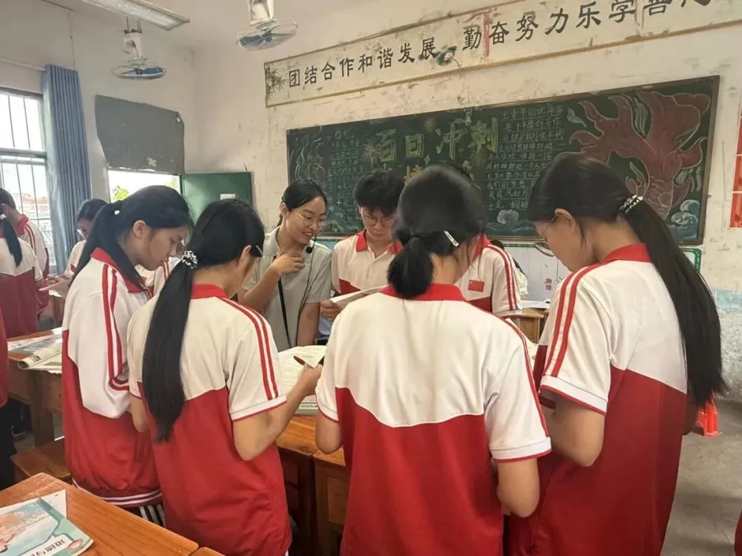以赛促教 精评提质--乐民中学开展试卷讲评课比赛 第1张