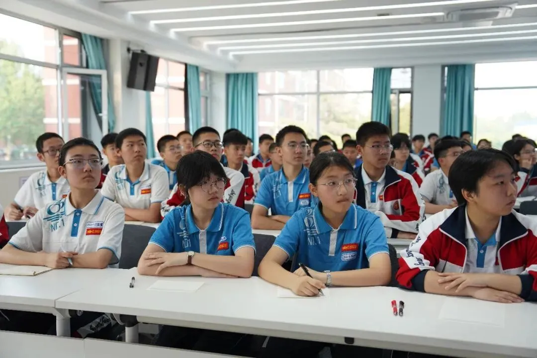 内外兼修砺心志 蓄力扬帆赴中考 | 高悦龙主任初三励志赋能专题讲座圆满举行 第8张
