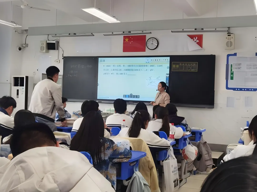网链赋能精视导 聚力同心备中考 | 德阳五中“网链共享计划”毕业年级教学视导暨复习研讨会 第3张