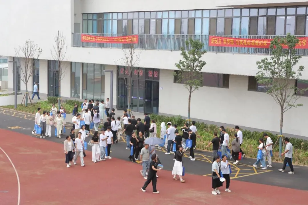 中考毕业生专属福利:邯郸市星博桃源高级中学开放日·抢占未来VIP席位! 第9张