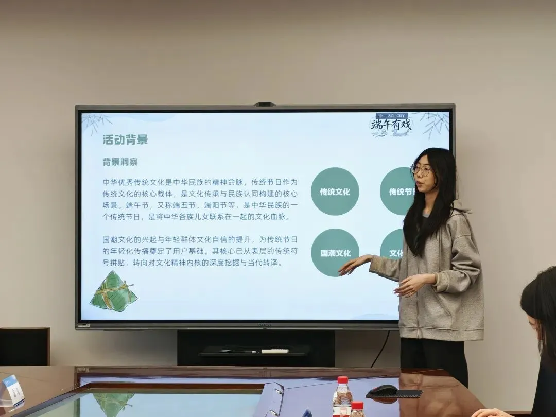 实战命题·真题真做:新闻与传播学院首次校企联合毕业设计评审圆满落幕 第10张