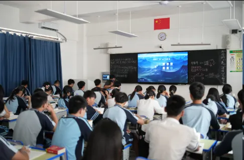 突发!南宁 2026 中考大变,华光高中猛扩至 800 人,这类孩子优先录 第10张