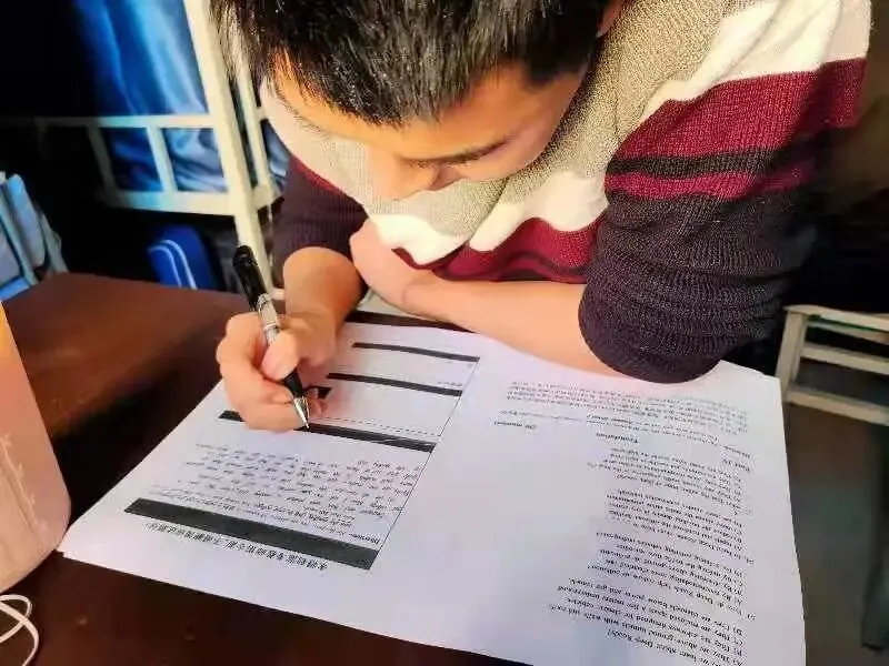 【机械学风】突击队在行动!英语四级模拟、高数期中考试顺利完成 第15张
